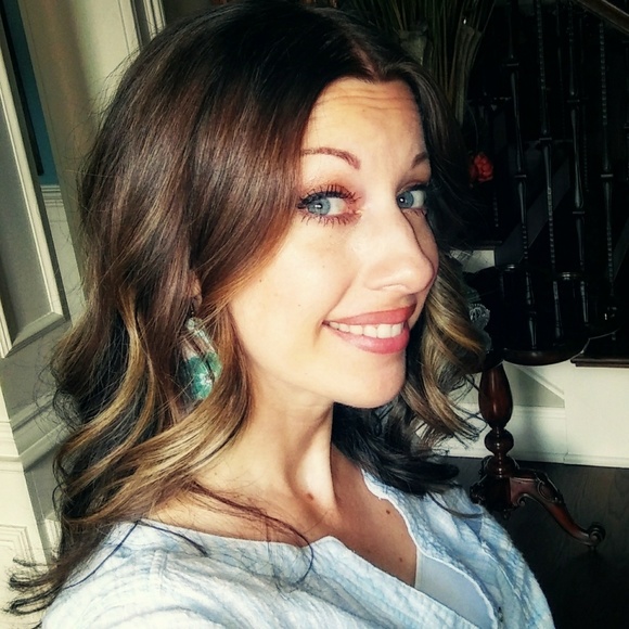 Meet your Posher, Jenny - Picture 1 of 1